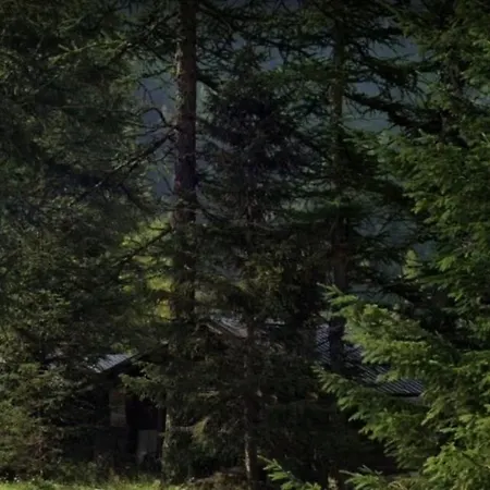 Inviting 4-bed House In Prázdninový dům *
